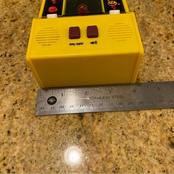 Pac-Man 2011 Retro Mini 6” Arcade WORKS Machine Bandai Namco Handheld Game - Picture 11 of 11